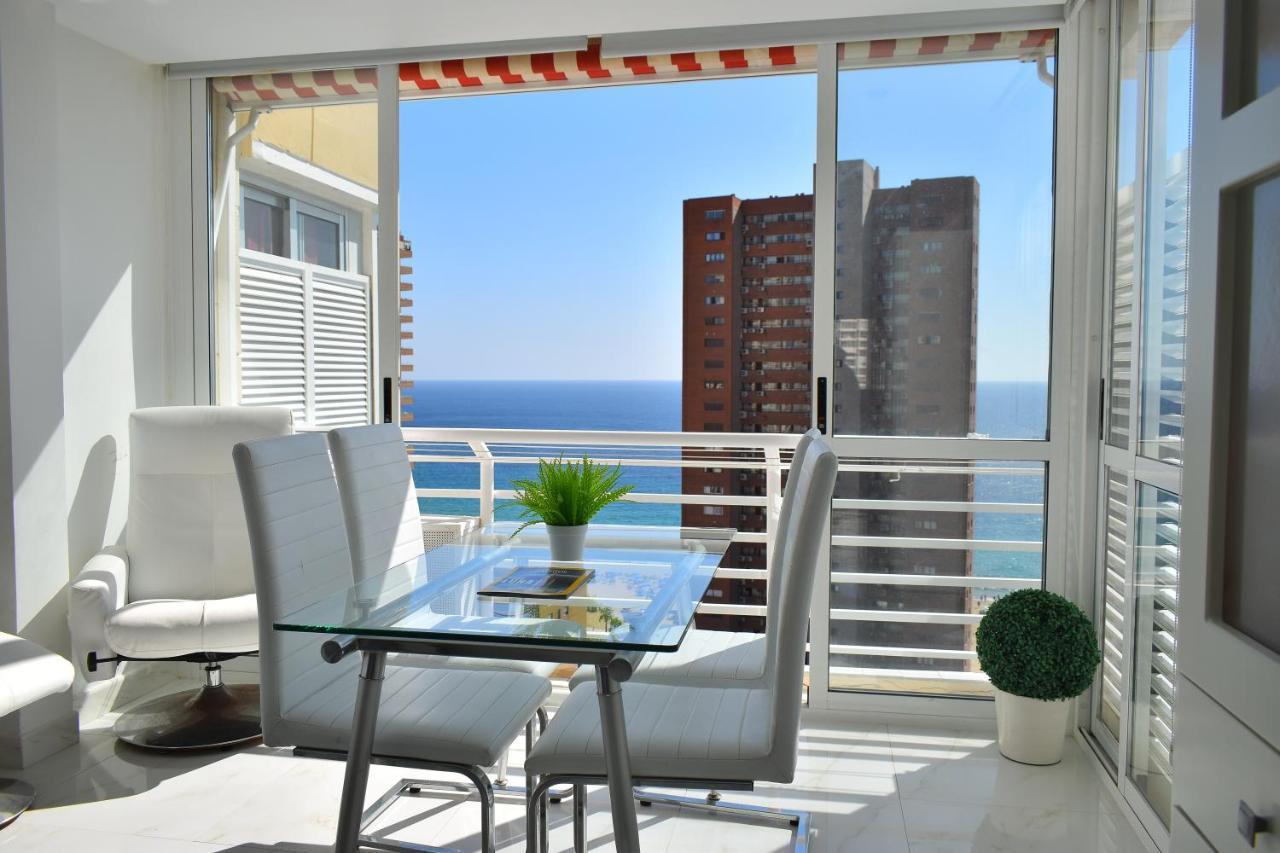 Los Caballos Vip Playa Levante 貝尼多姆 外观 照片