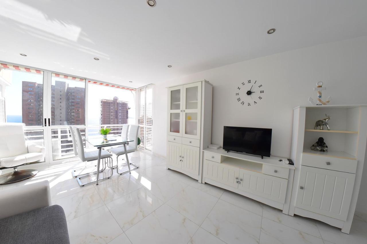 Los Caballos Vip Playa Levante 貝尼多姆 外观 照片