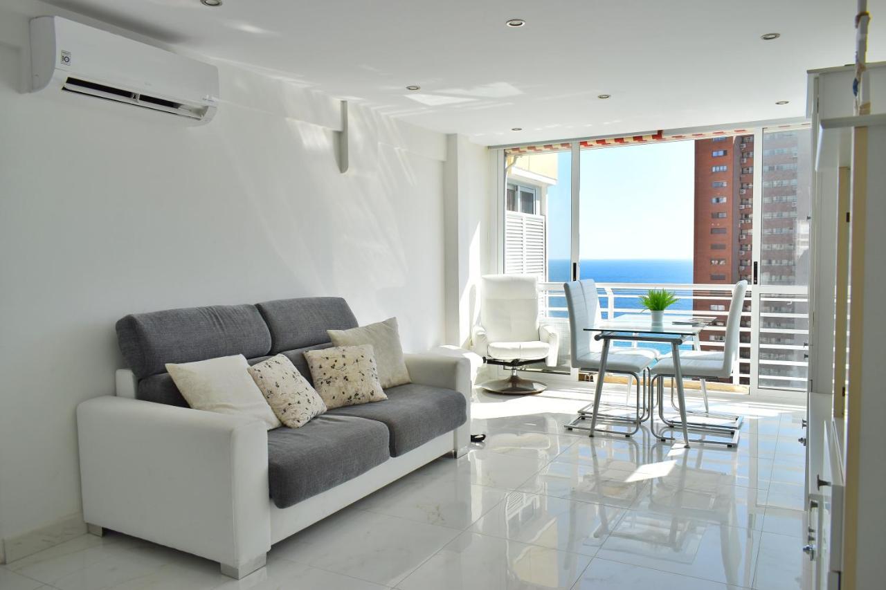 Los Caballos Vip Playa Levante 貝尼多姆 外观 照片