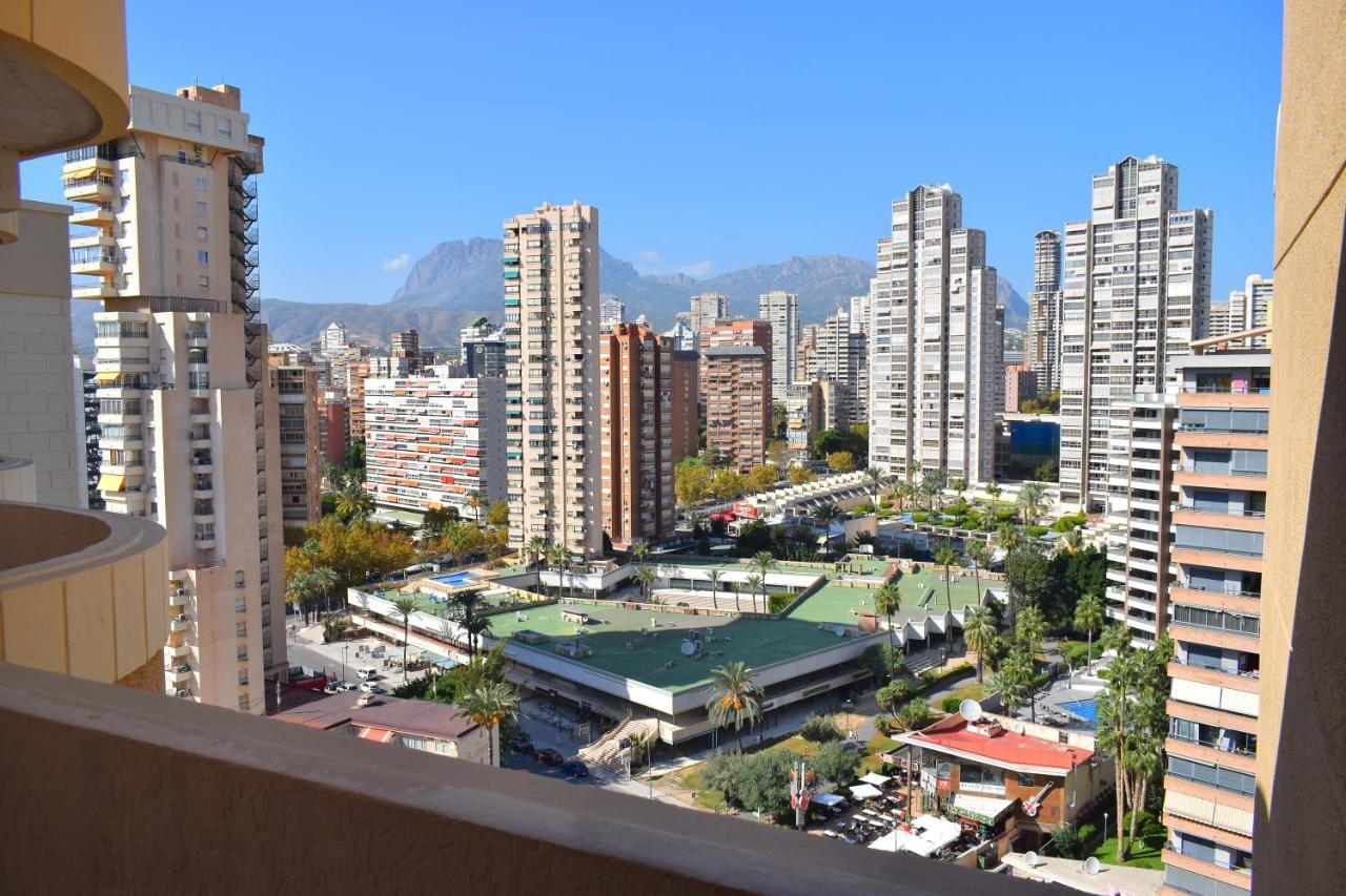 Los Caballos Vip Playa Levante 貝尼多姆 外观 照片