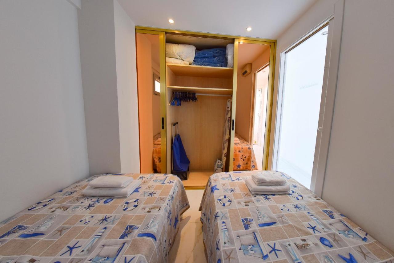 Los Caballos Vip Playa Levante 貝尼多姆 外观 照片