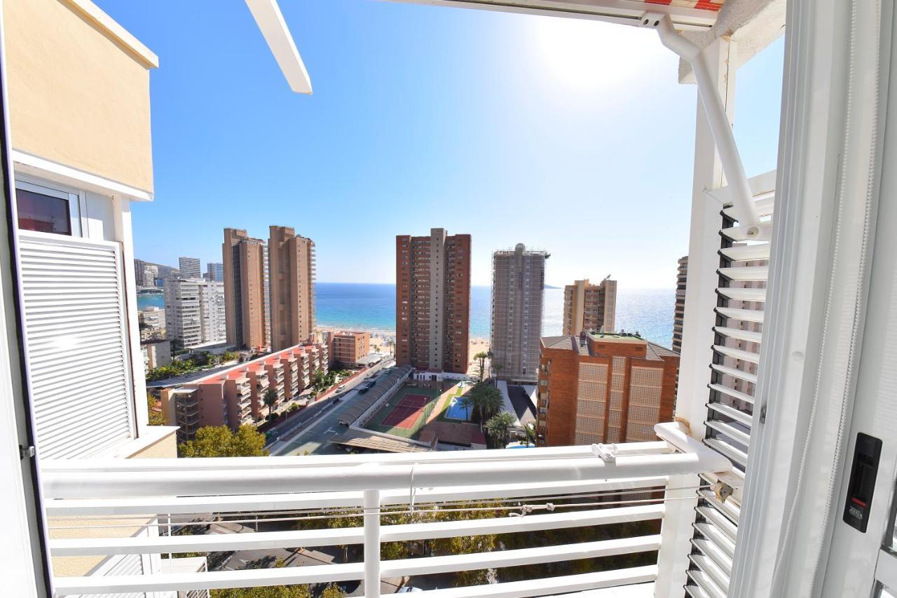 Los Caballos Vip Playa Levante 貝尼多姆 外观 照片