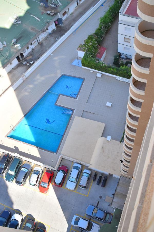 Los Caballos Vip Playa Levante 貝尼多姆 外观 照片