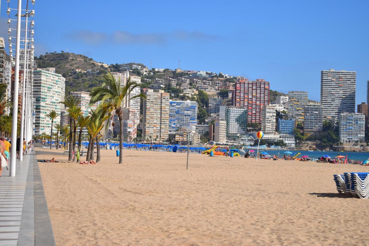 Los Caballos Vip Playa Levante 貝尼多姆 外观 照片