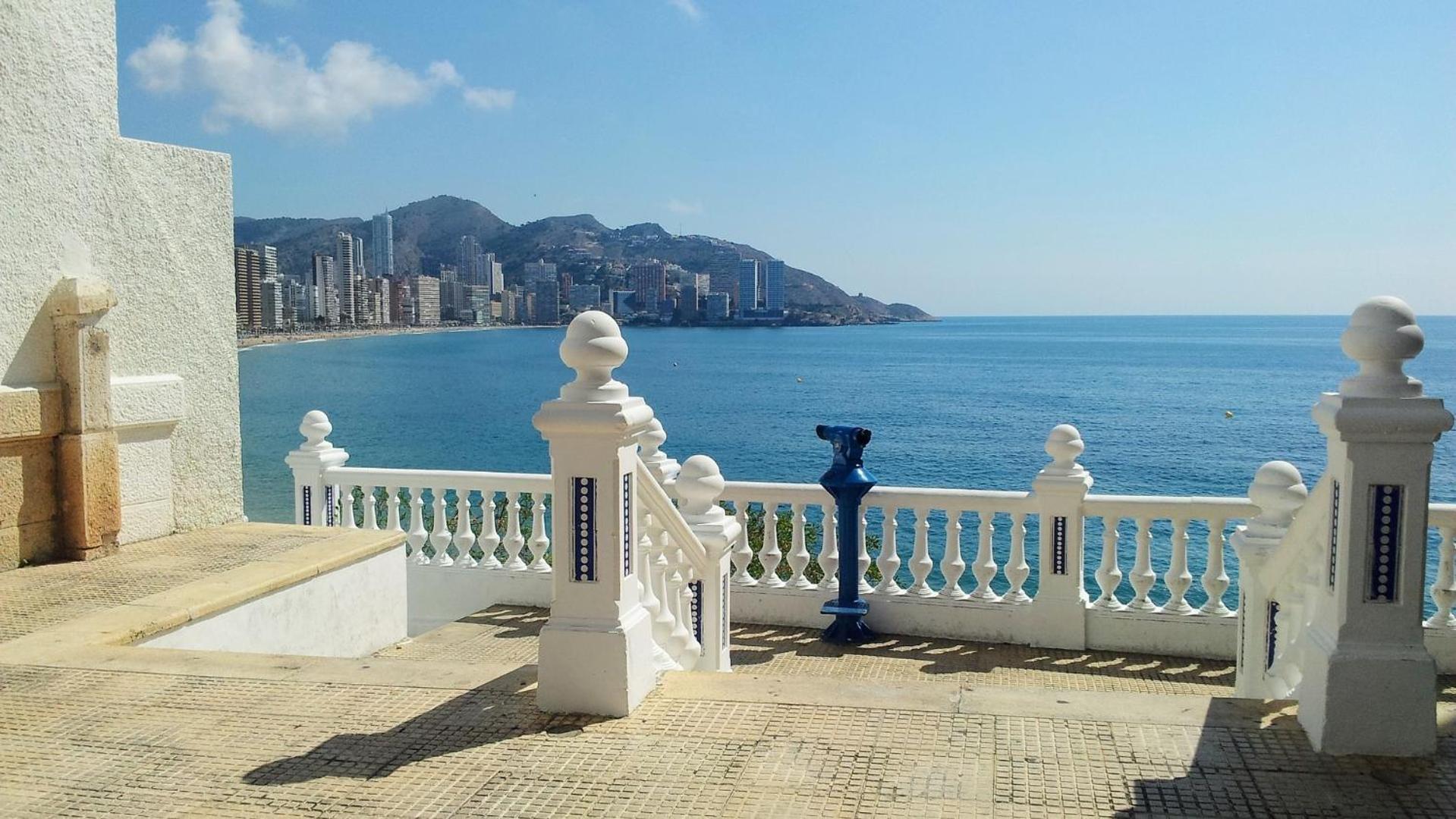 Los Caballos Vip Playa Levante 貝尼多姆 外观 照片